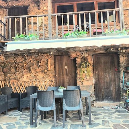 A Casa Da Natalia Pensionat Cha de Alvares Exteriör bild